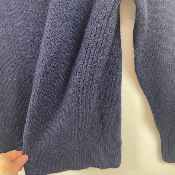 Gap Brushed Turtleneck Navy Wool Blend Relaxed Collar & Sleeves Large - Picture 7 of 14